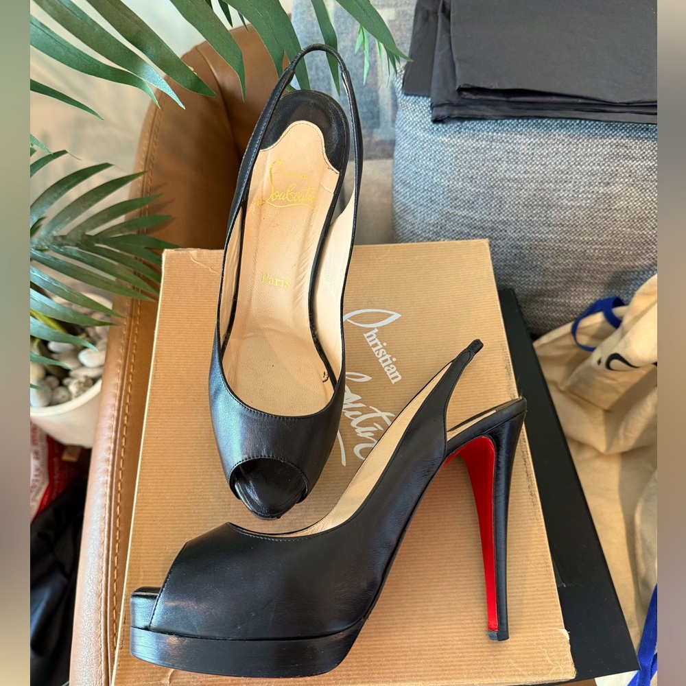 Christian Louboutin Catenita slingback sandals 42/12 (fits 10-10.5)